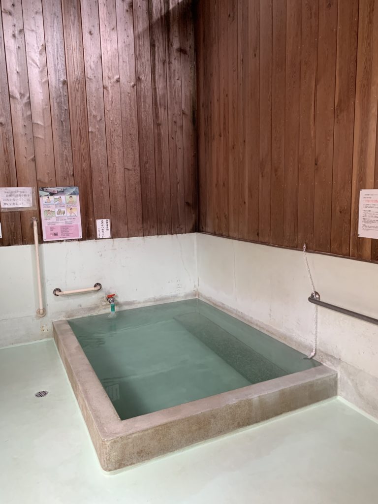 千歳の湯の浴場
